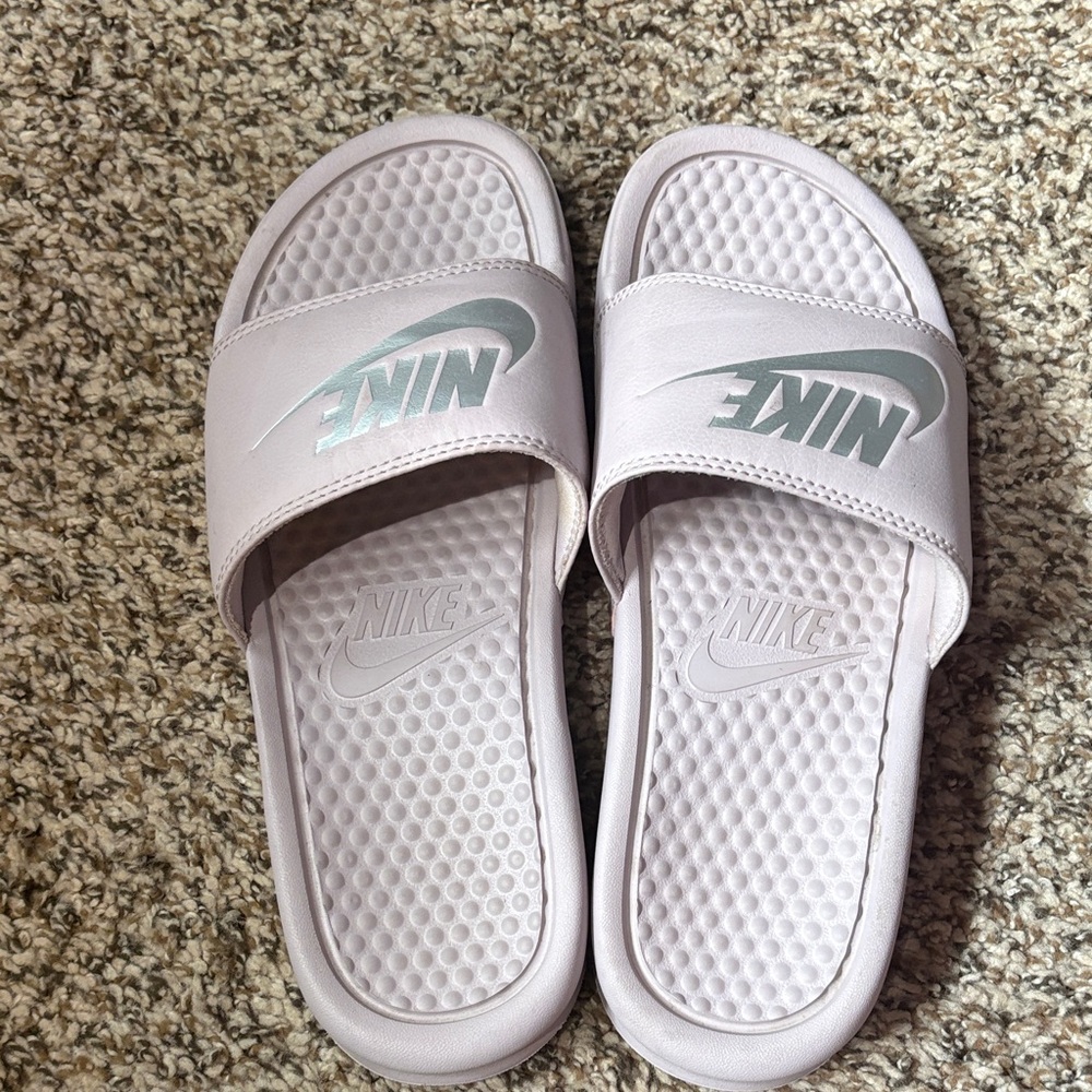 Nike Slides in Pale Purple with Iridescent Logo
